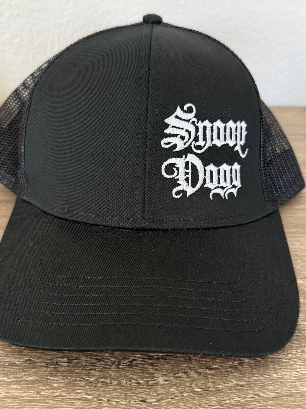 Snoop Dogg Black Trucker Hat Old English Logo Snapback Otto Cap OSFM